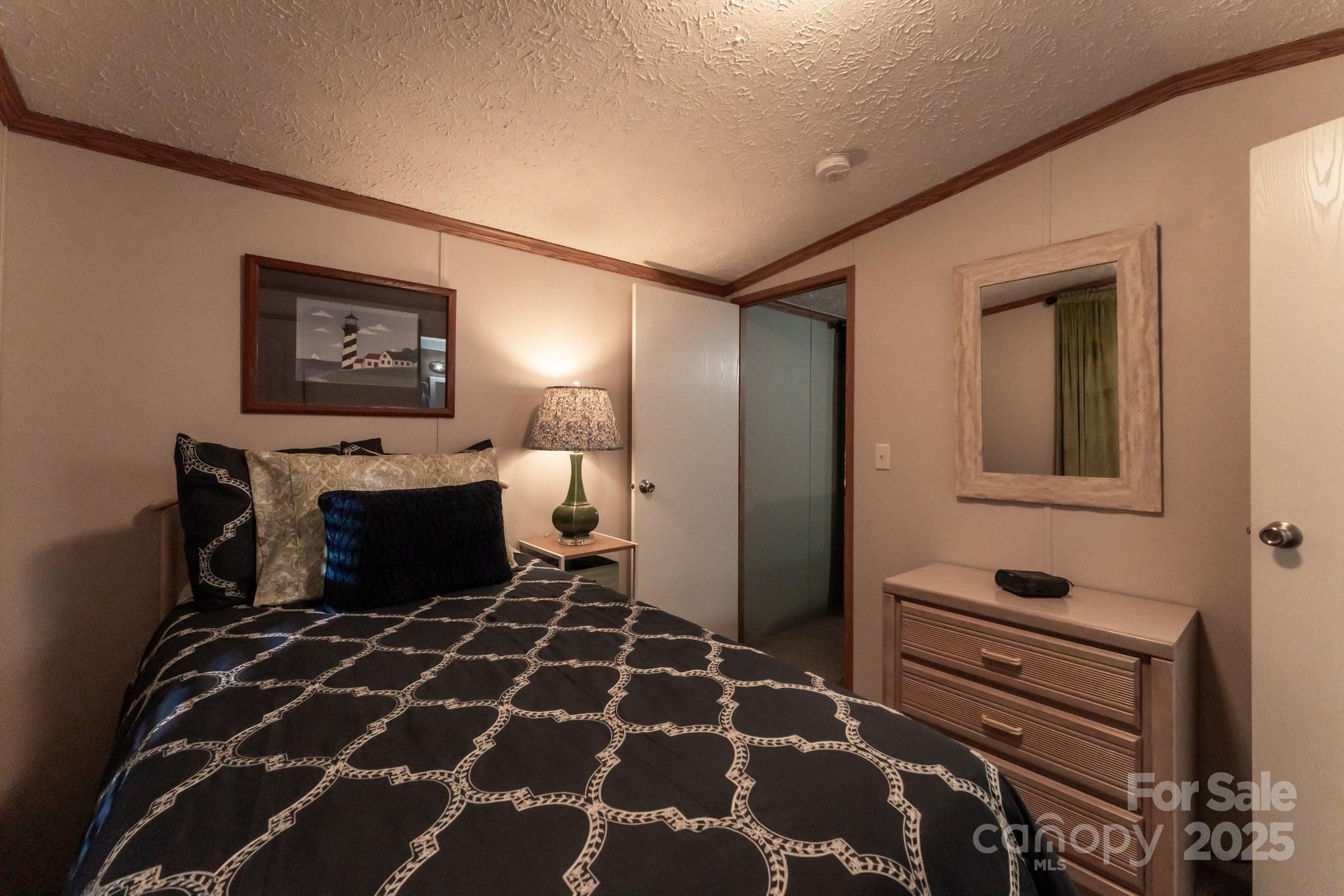 1605 Embers Drive Property Photo 13