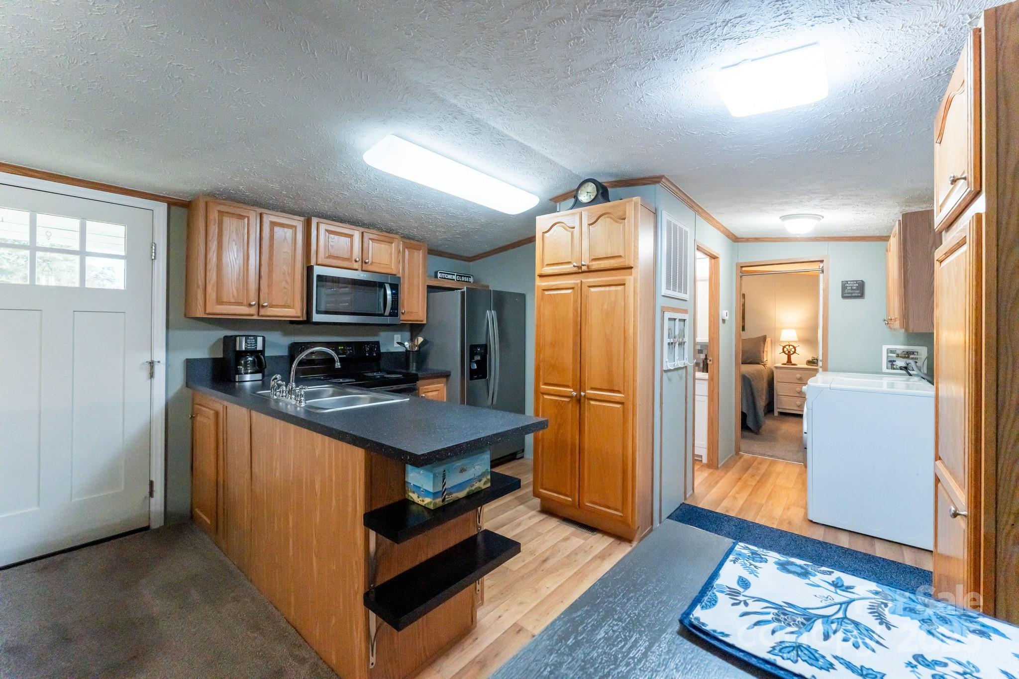 1605 Embers Drive Property Photo 18