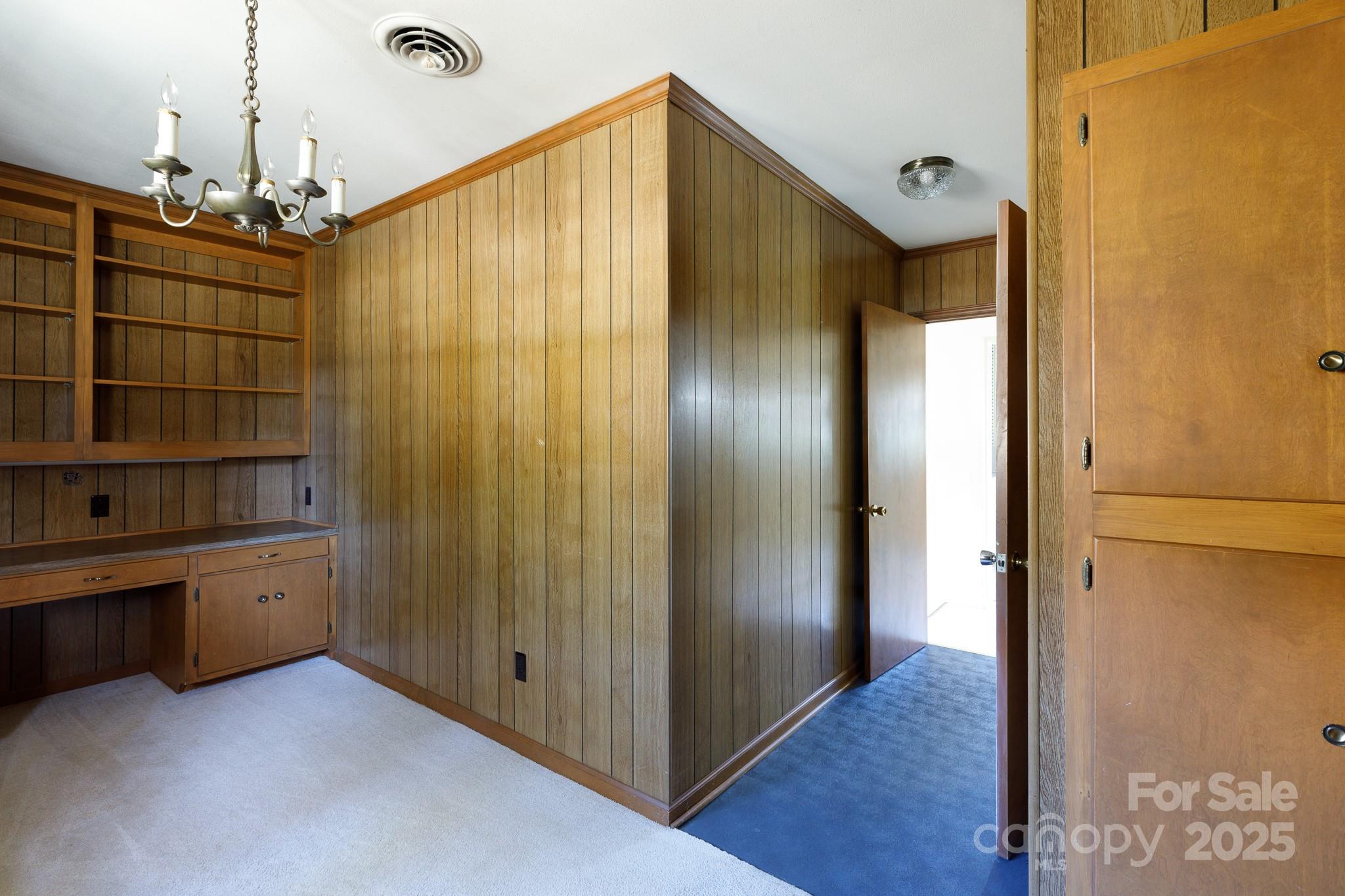 829 Rawlinson Road Property Photo 13