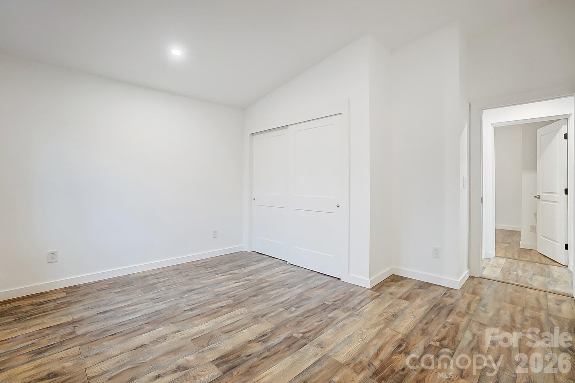 1410 Deborah Circle Property Photo 34