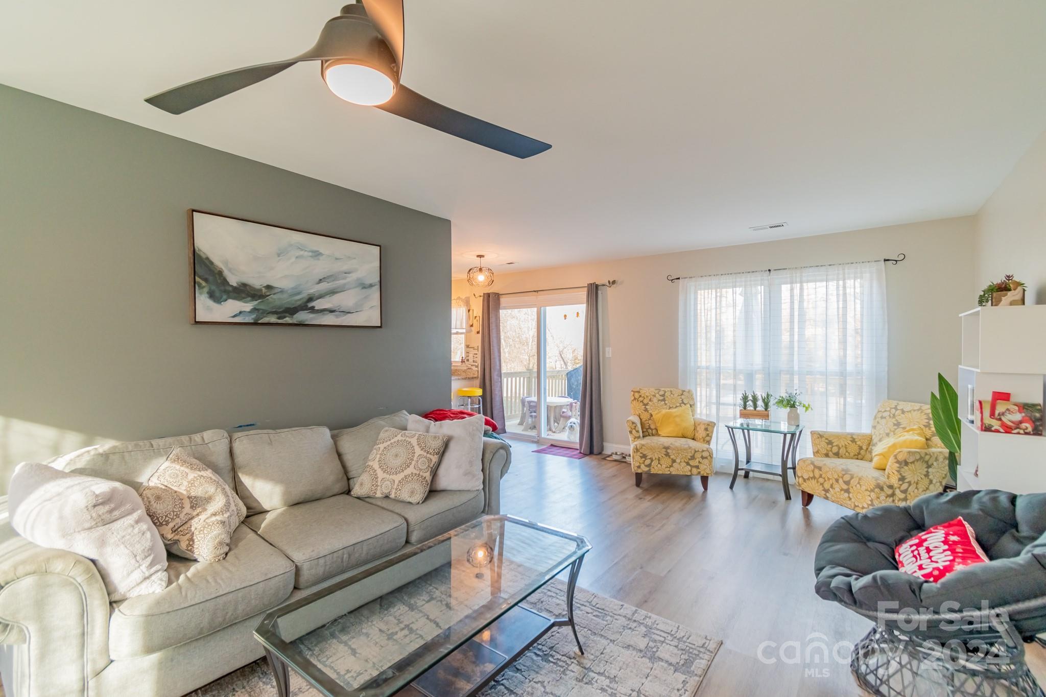 2800 Churn Court Property Photo 6