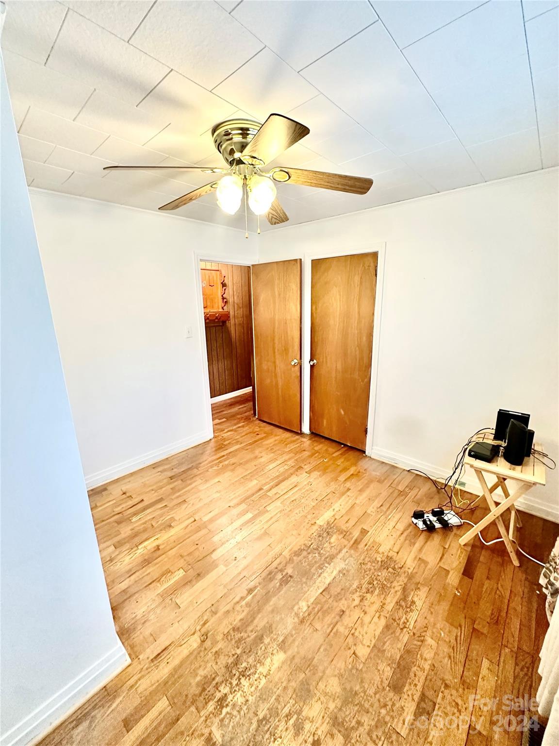 2412 Maywood Street Property Photo 20