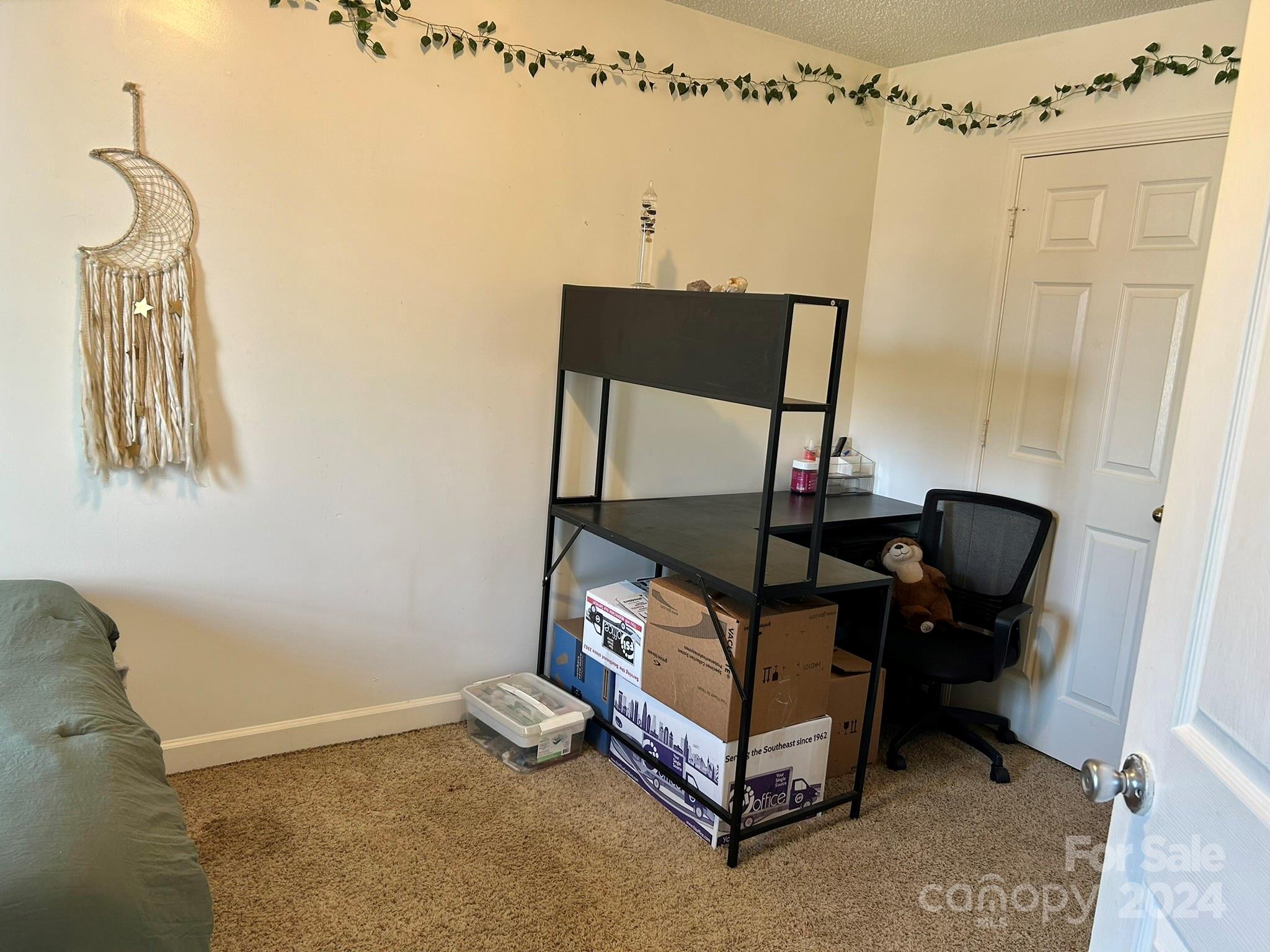 5010 Revelation Way Property Photo 14