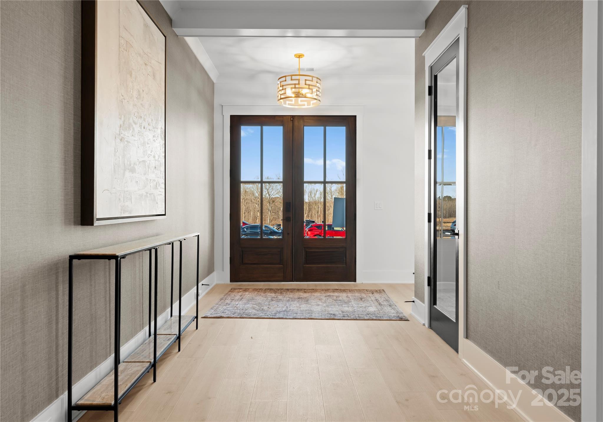 1015 Kendall Drive 4 Property Photo 5