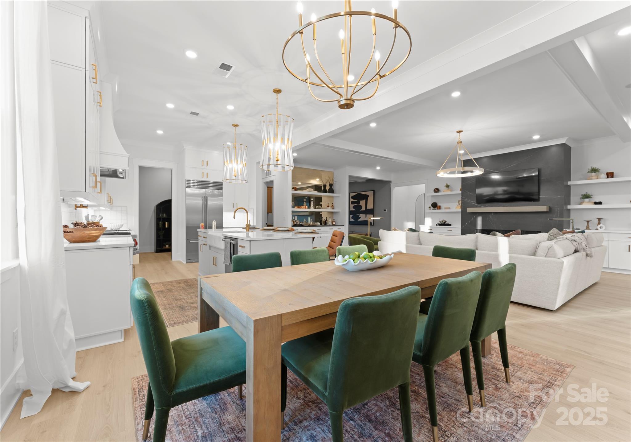 1015 Kendall Drive 4 Property Photo 10