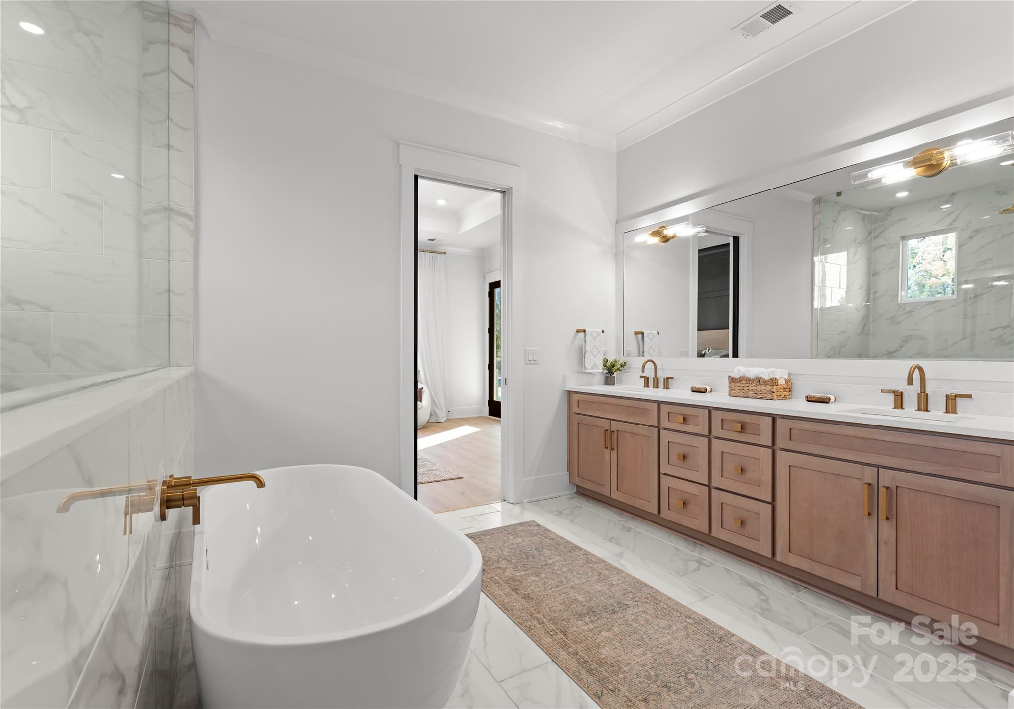 1015 Kendall Drive 4 Property Photo 18