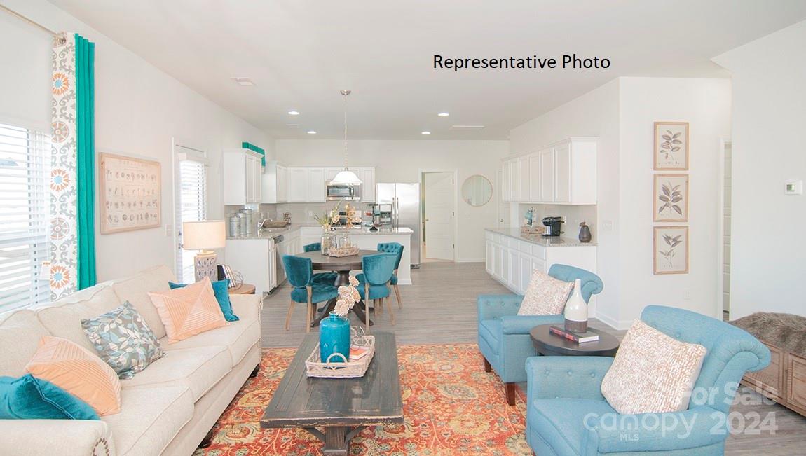 183 Giant Oak Avenue Property Photo 15