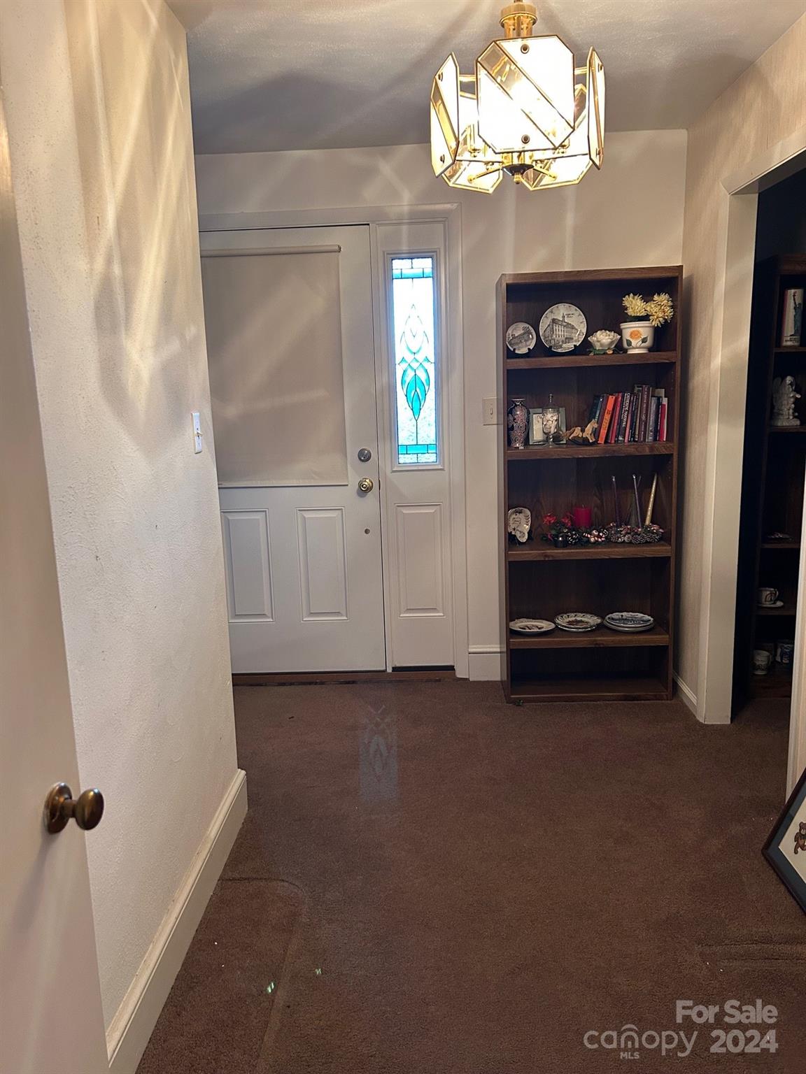 915 37th Street Property Photo 12