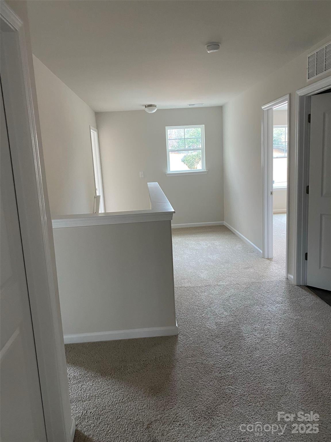 919 W Sumter Street Property Photo 6