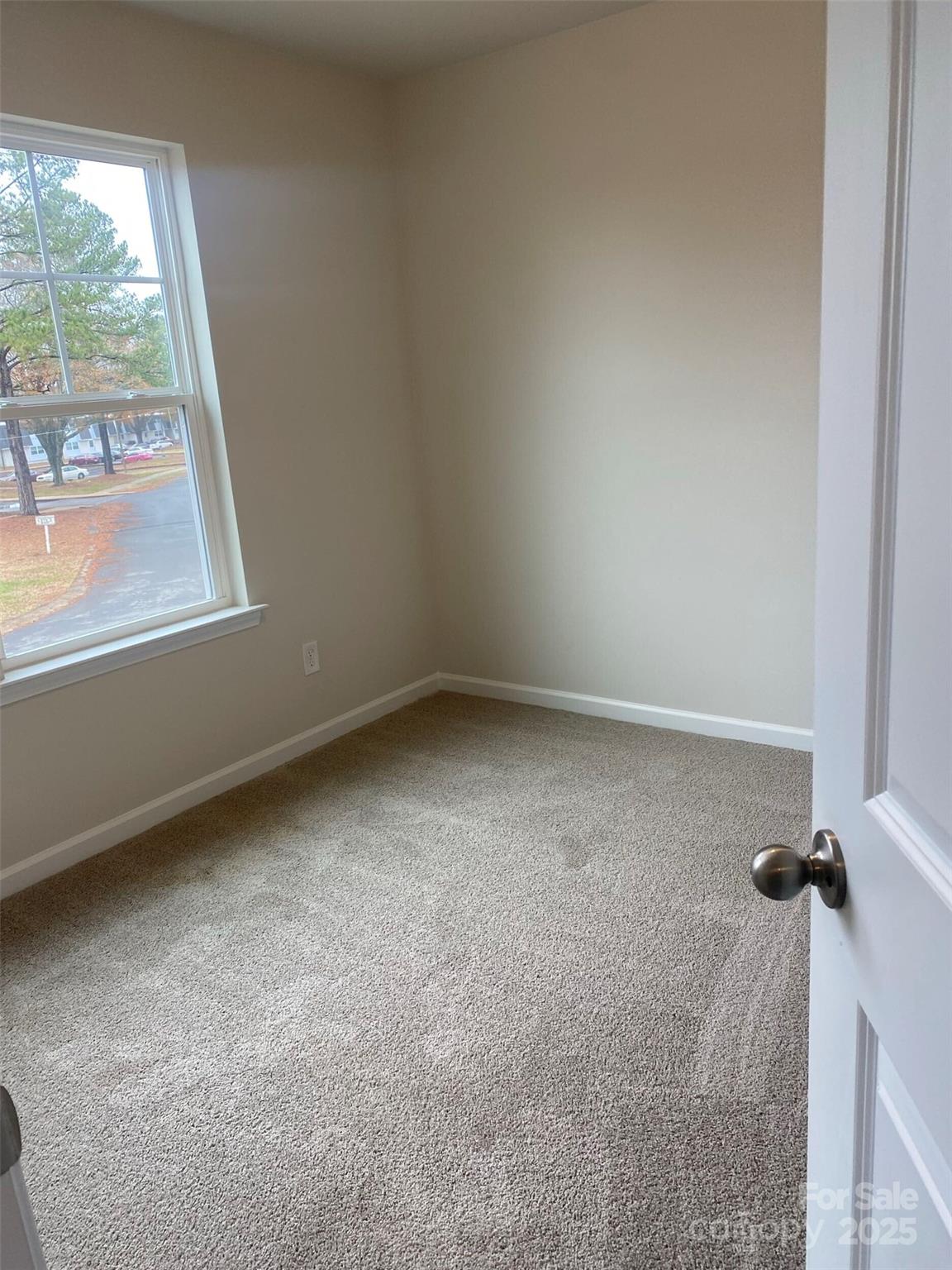 1311 Dodd Street Property Photo 10