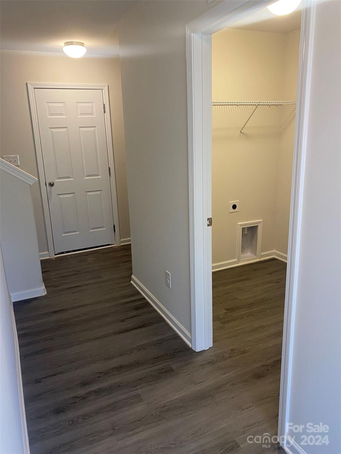 1305 Dodd Street Property Photo 9