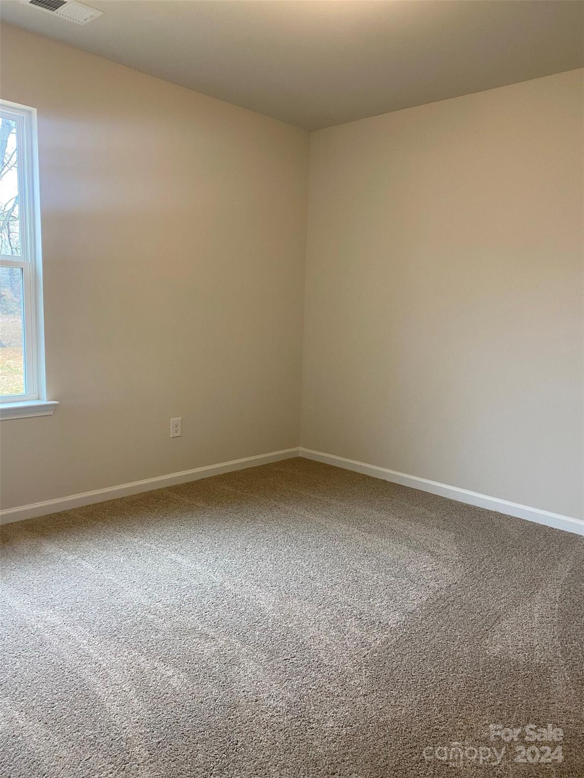1305 Dodd Street Property Photo 18
