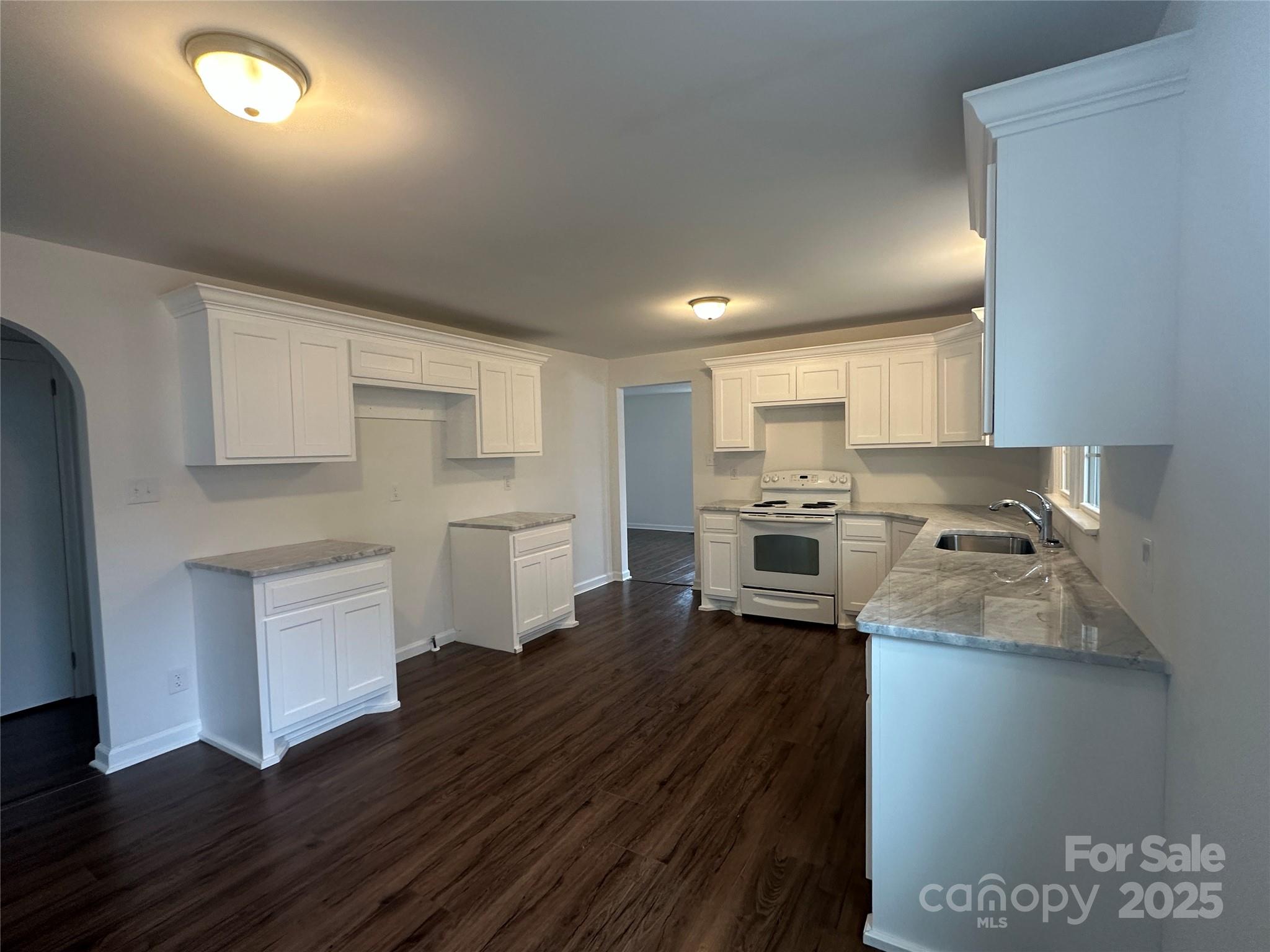 515 37th Street Property Photo 7