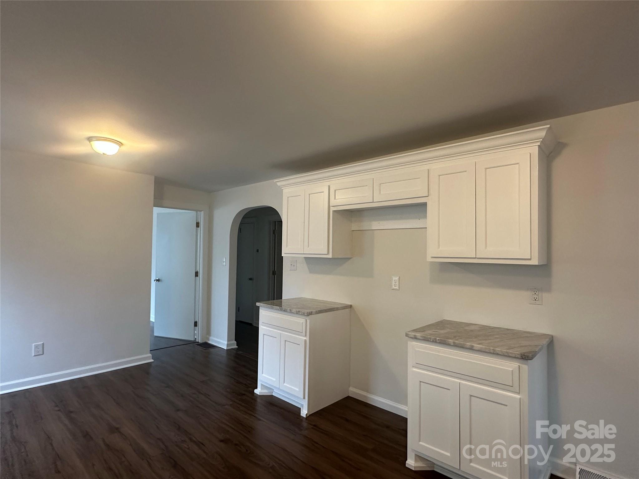 515 37th Street Property Photo 9