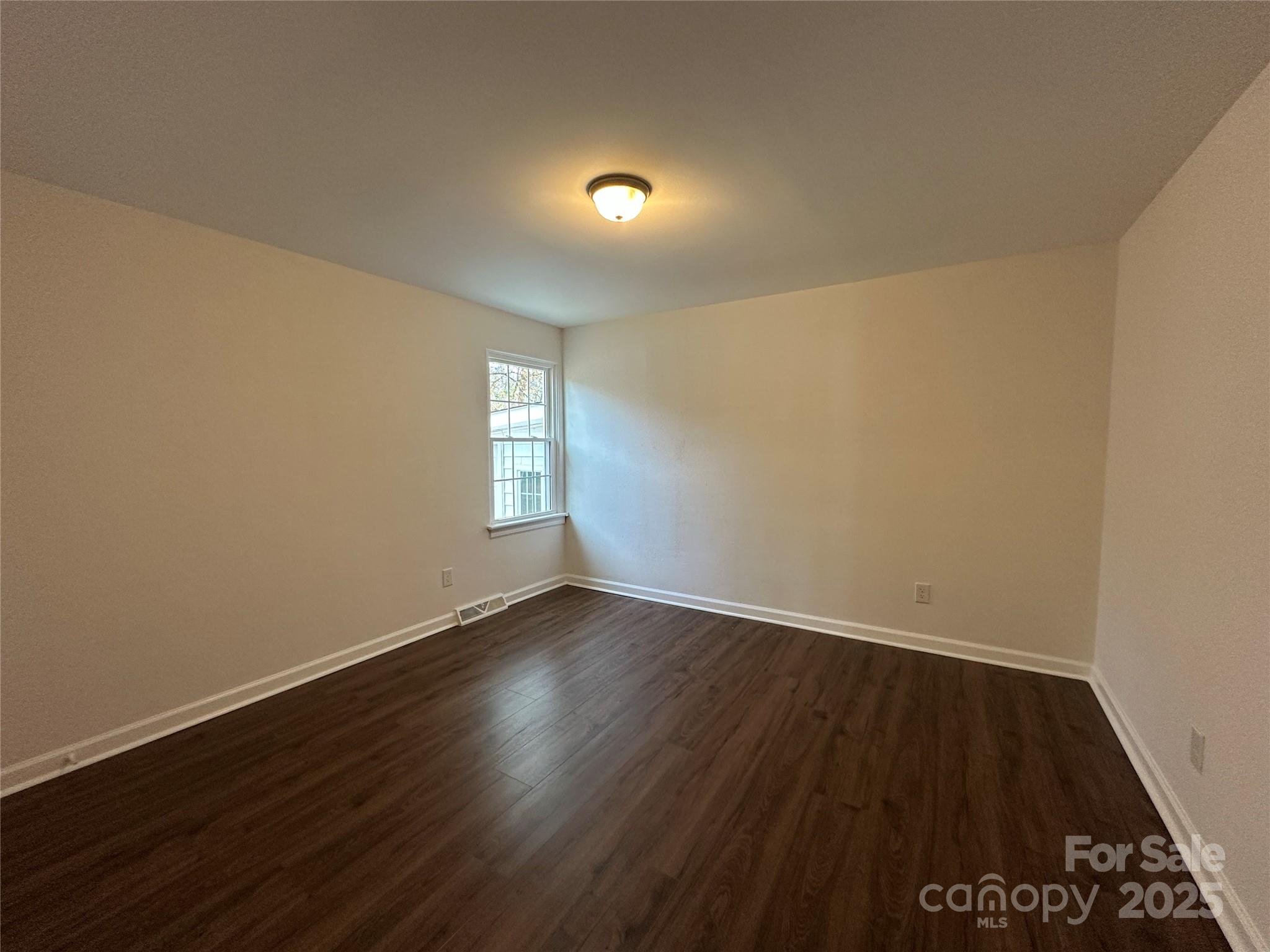 515 37th Street Property Photo 15