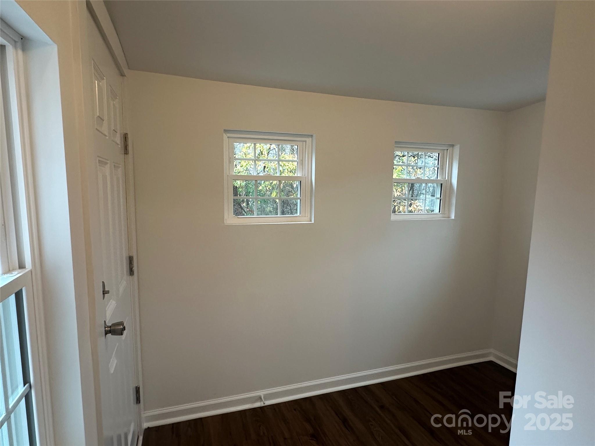 515 37th Street Property Photo 24