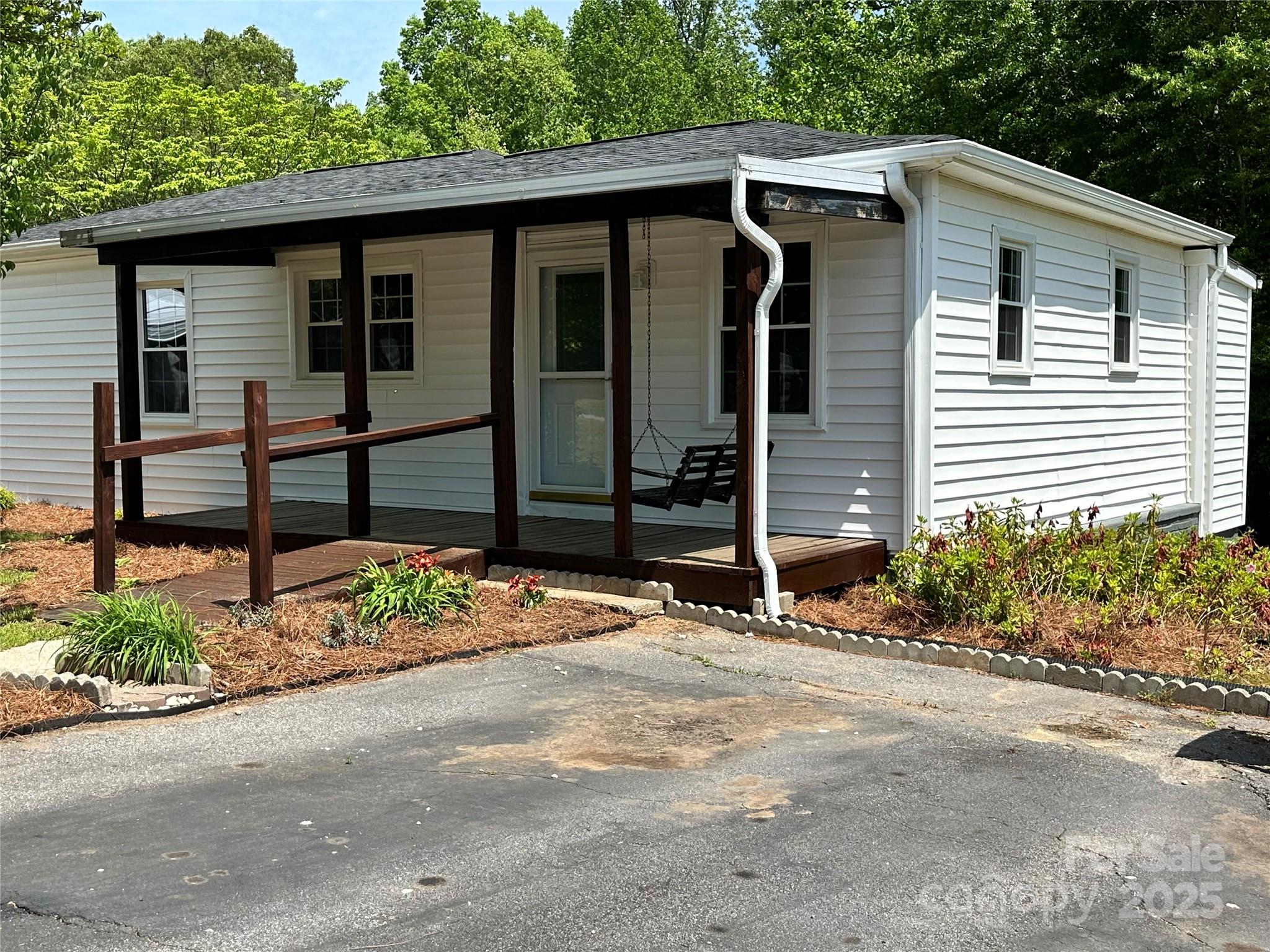 515 37th Street Property Photo 26