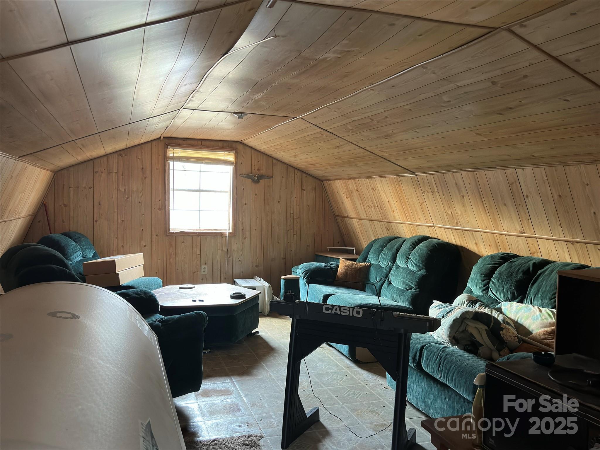 515 37th Street Property Photo 33