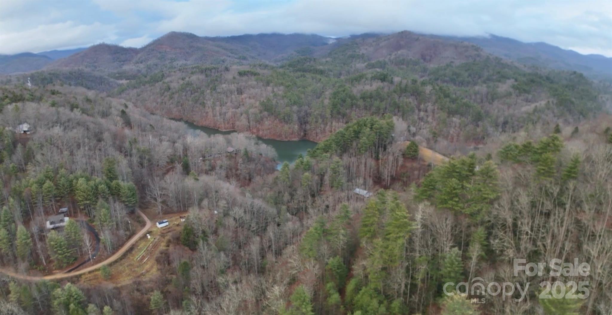 9999999 White Oak Road Property Photo 2