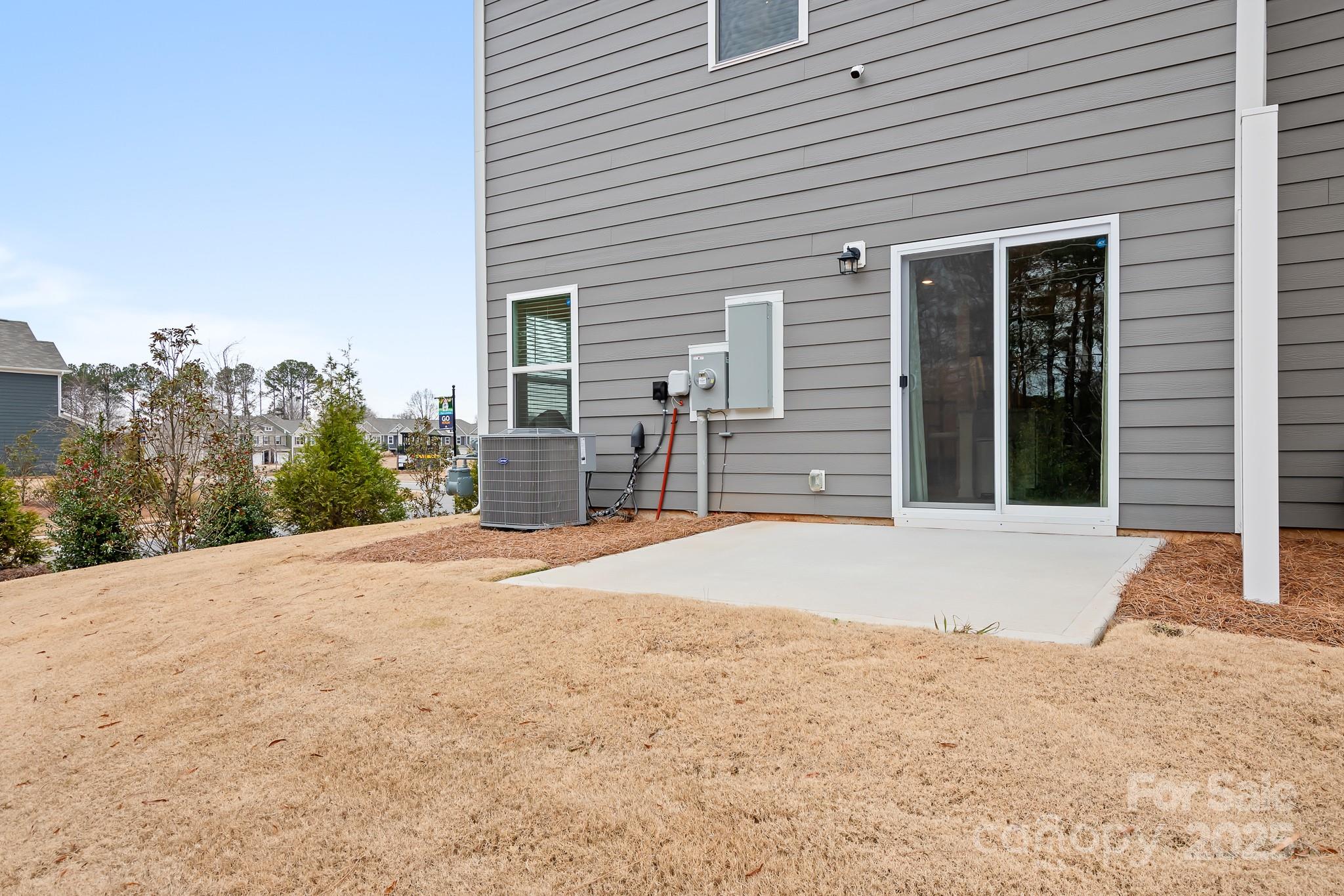 2795 Yeager Drive Property Photo 4
