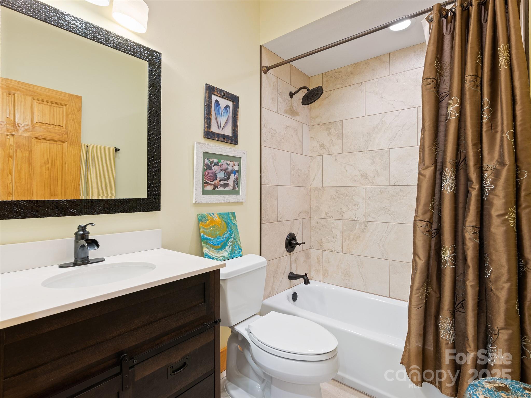 350 Inverness Drive Property Photo 40