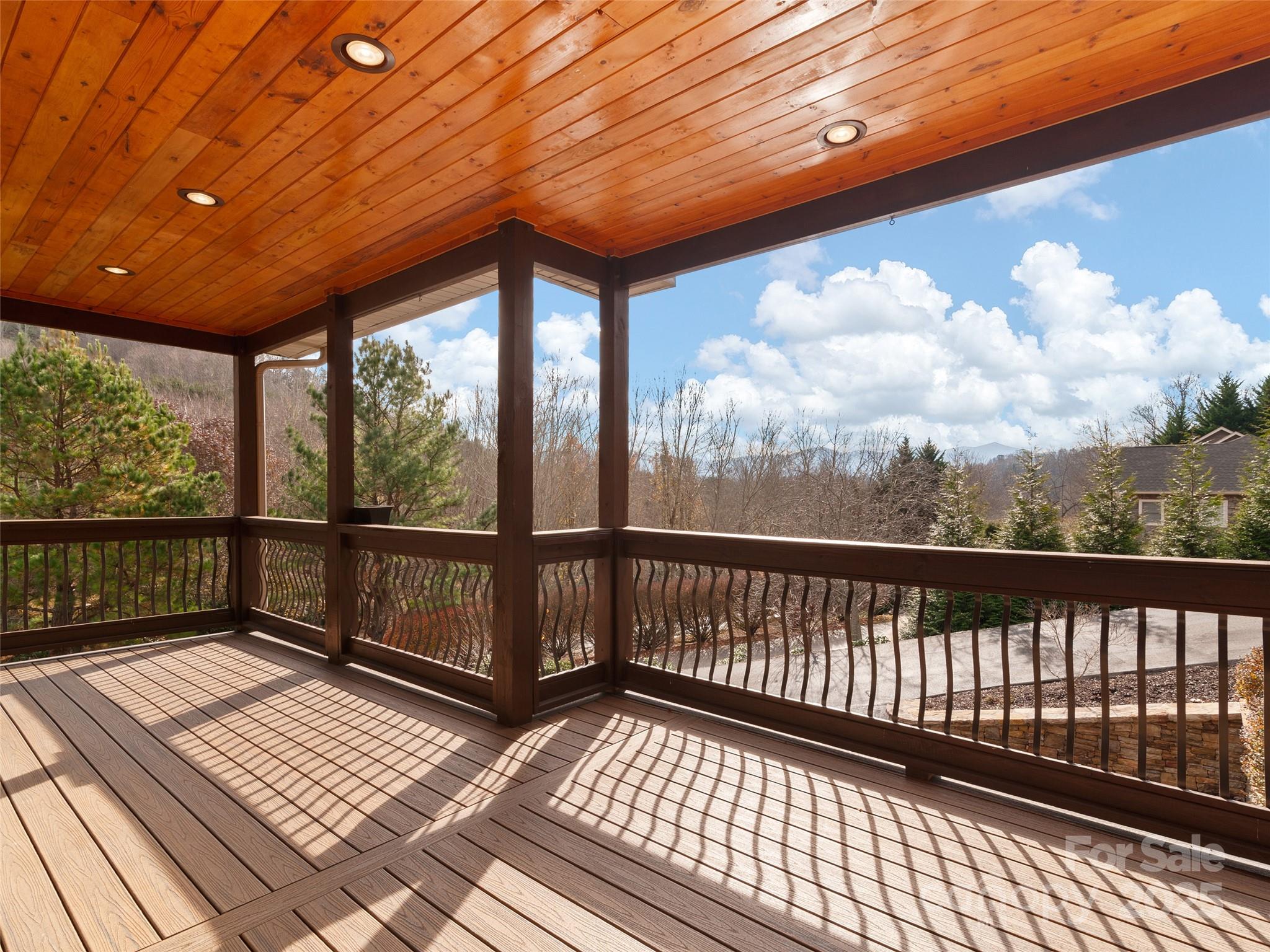 350 Inverness Drive Property Photo 41