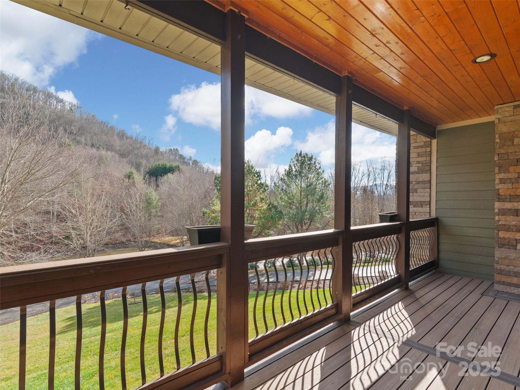 350 Inverness Drive Property Photo 47