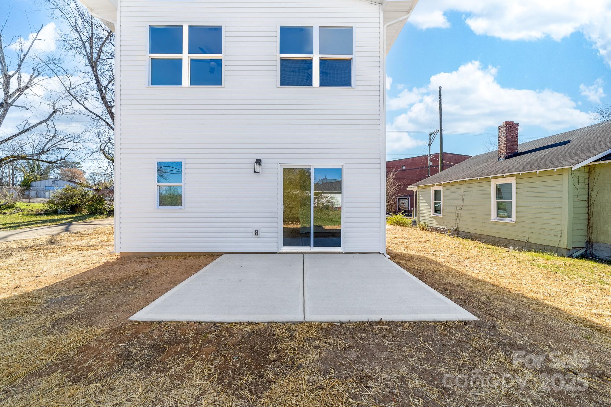 613 Buffalo Street Property Photo 7