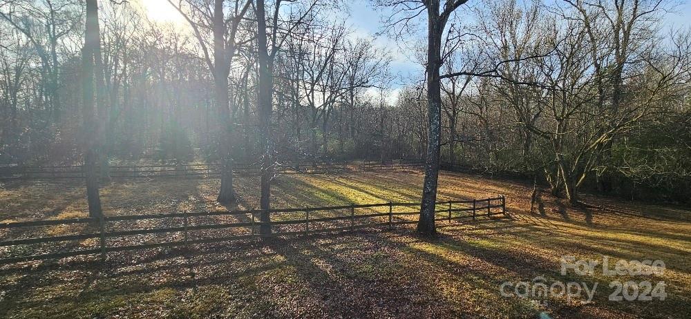3608 Cowboy Lane Property Photo 28