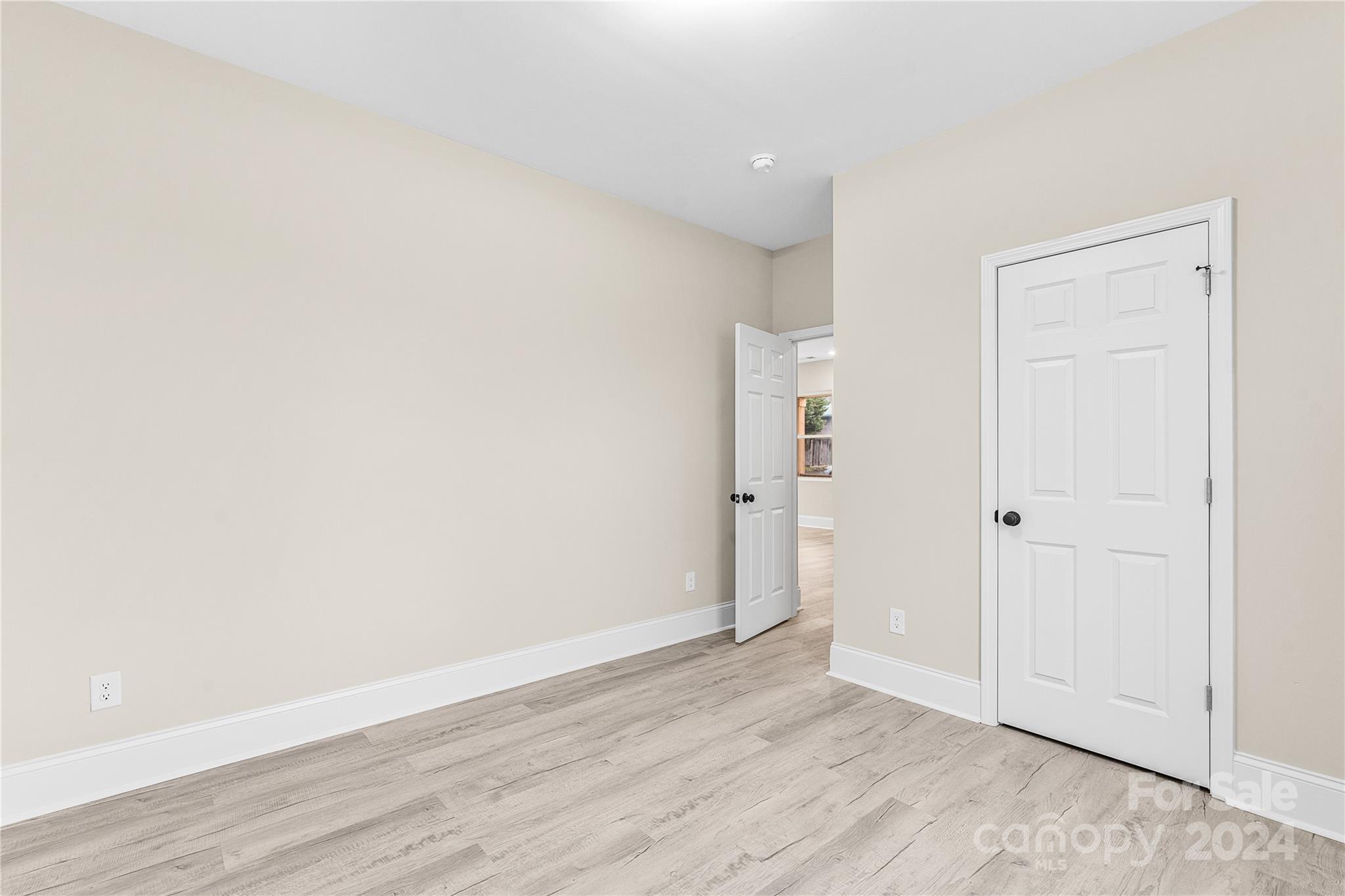 2600 Main Ave Drive Property Photo 17