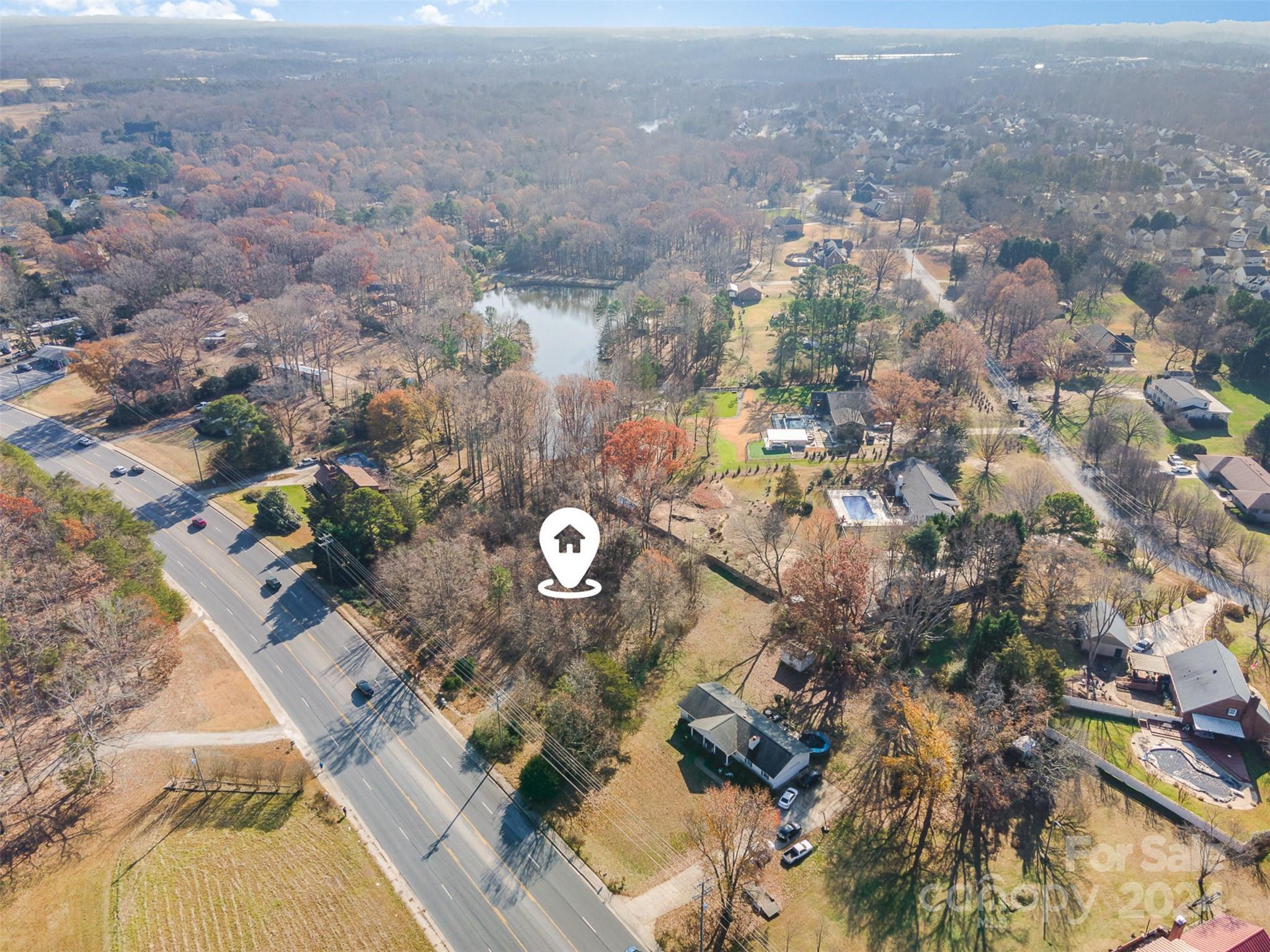 1527 Gold Hill Road Property Photo 1