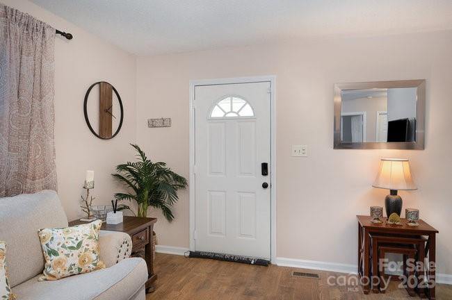 222 E Alabama Avenue Property Photo 5