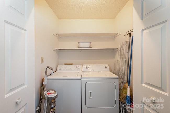 222 E Alabama Avenue Property Photo 24