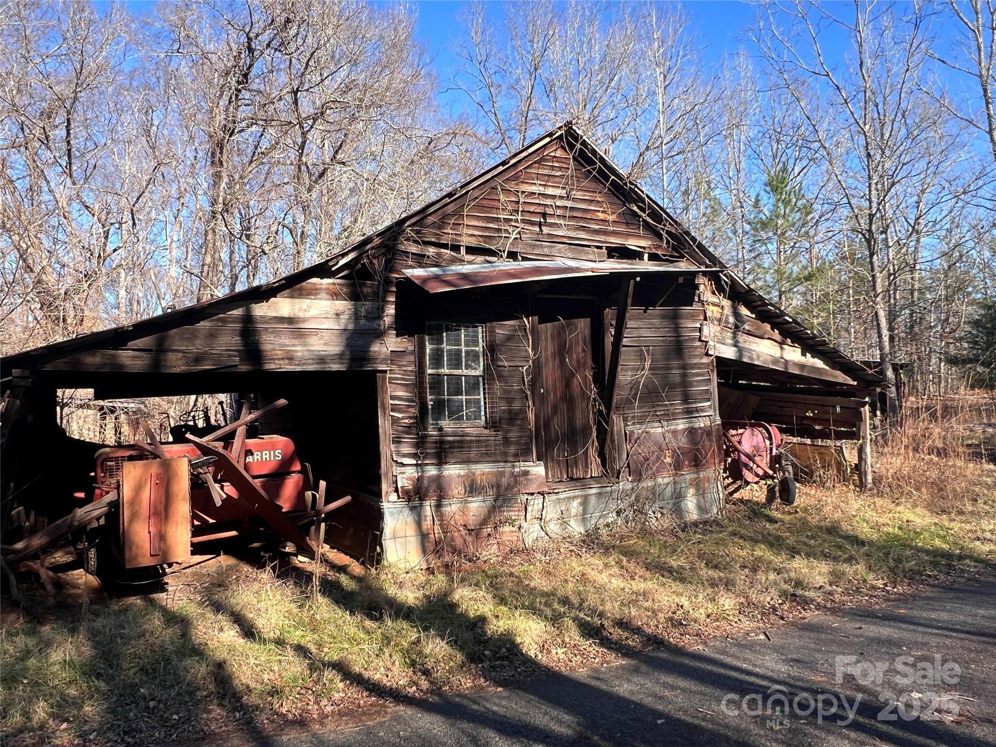 259 Sam Wilson Road Property Photo 6