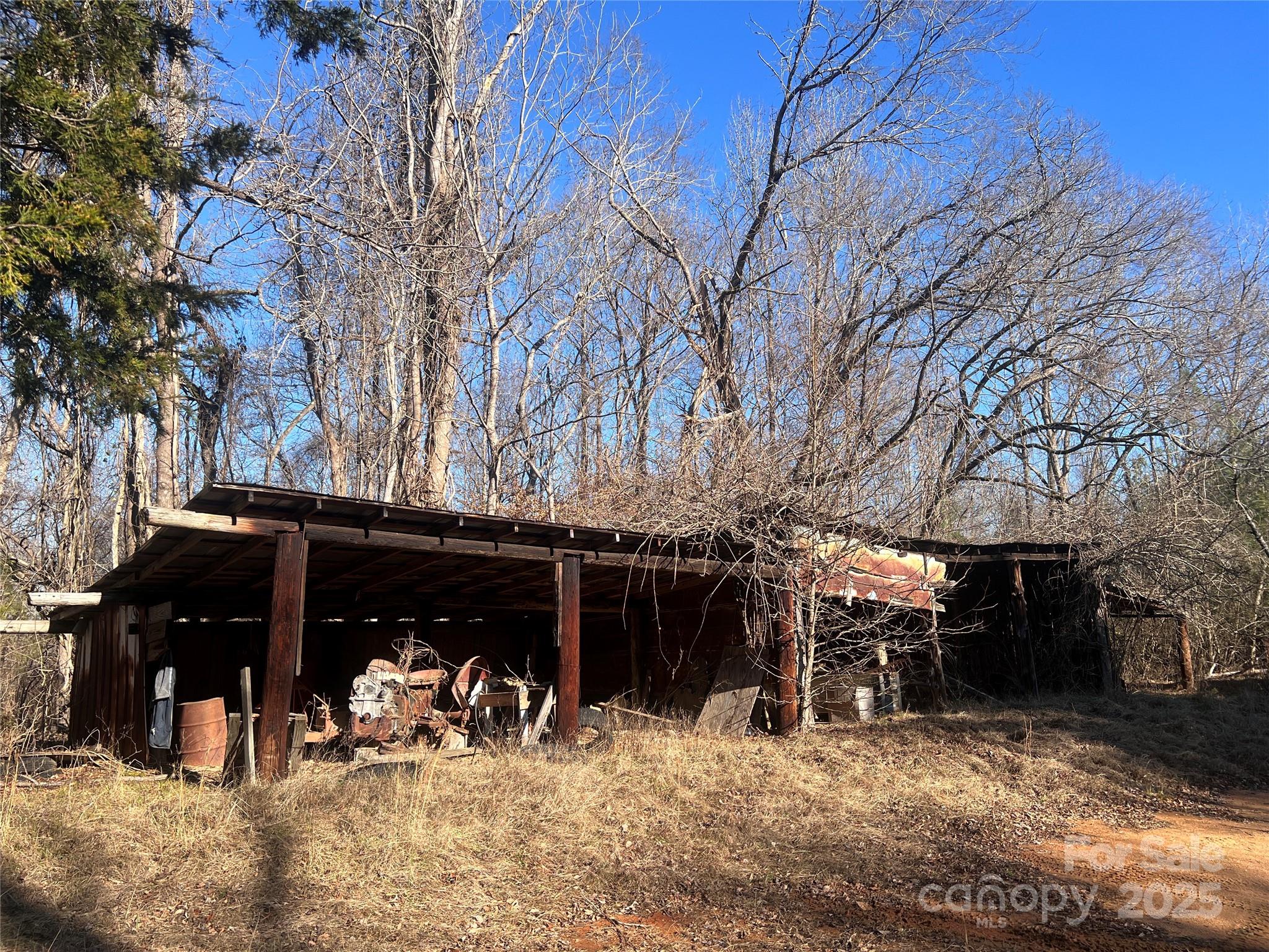 259 Sam Wilson Road Property Photo 7