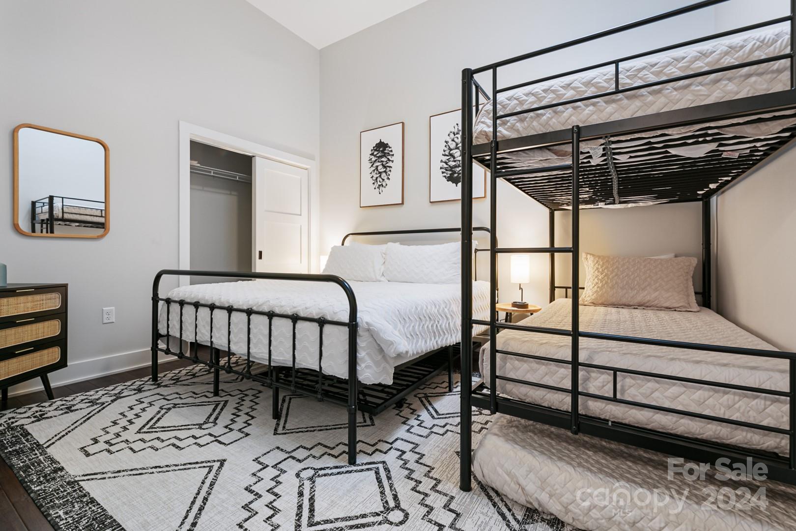 122 College Street 201-202-301 Property Photo 19