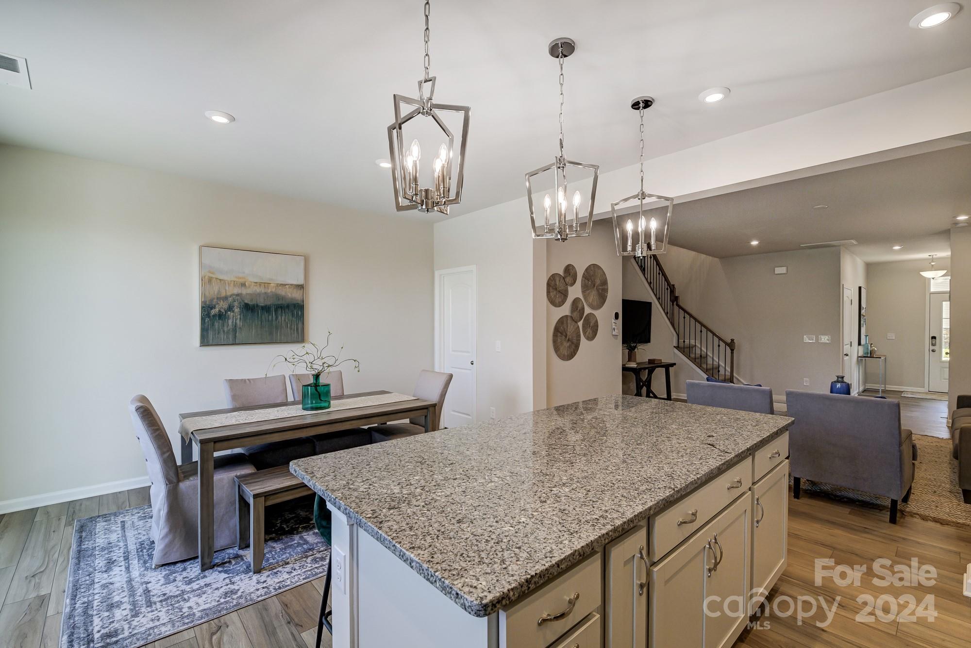 2731 Texana Court Property Photo 10