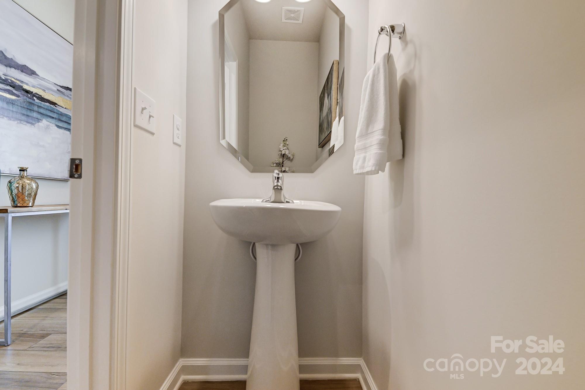2731 Texana Court Property Photo 15