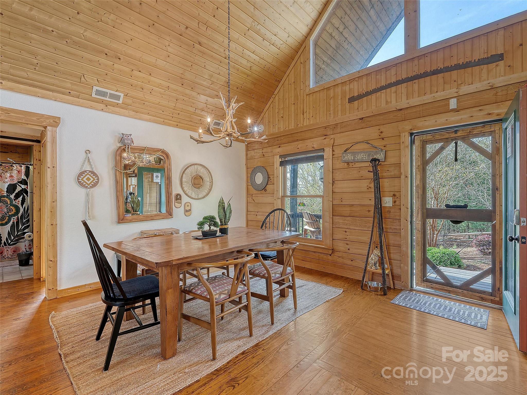 417 Garden Lane Property Photo 9