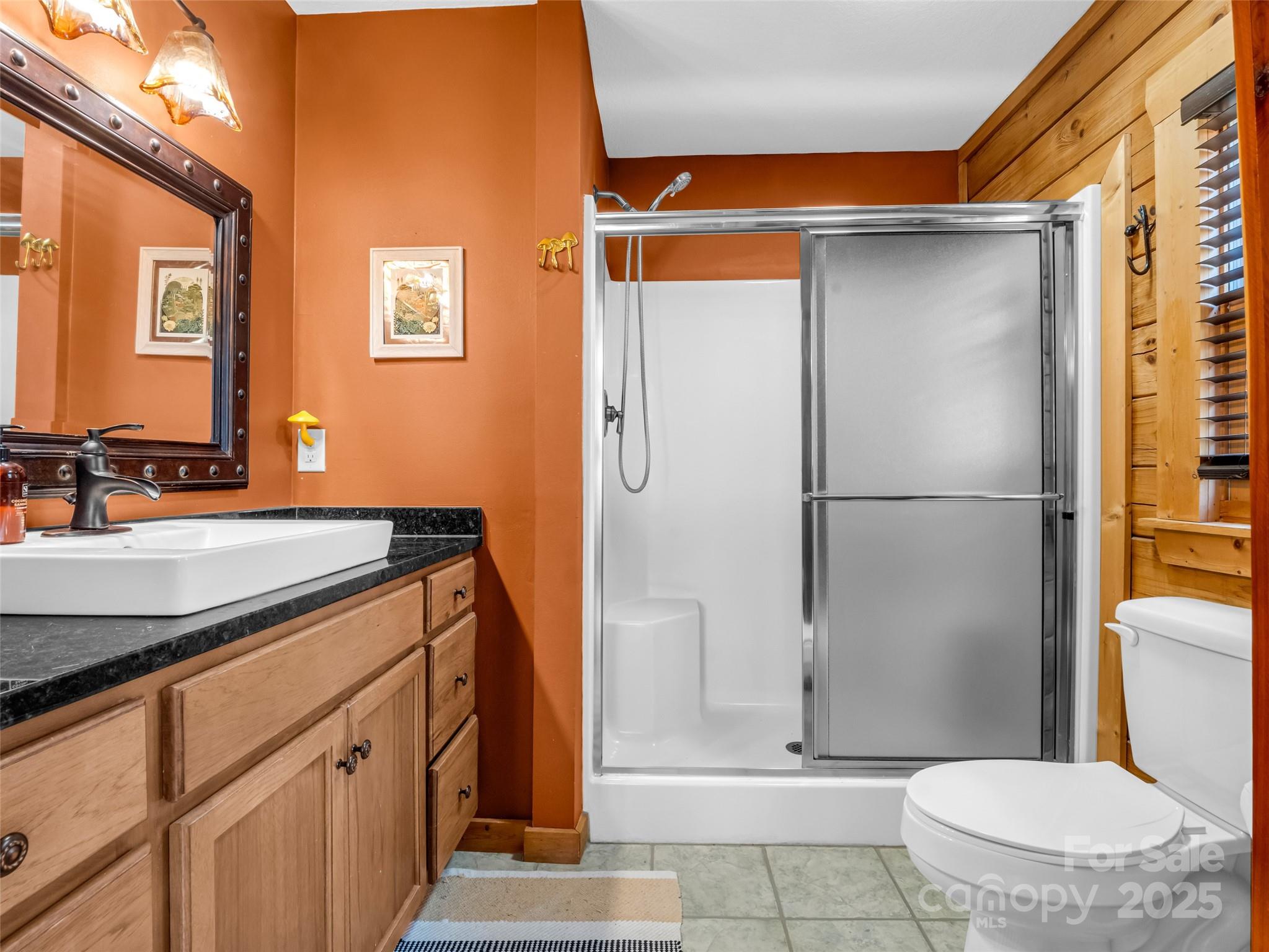 417 Garden Lane Property Photo 28