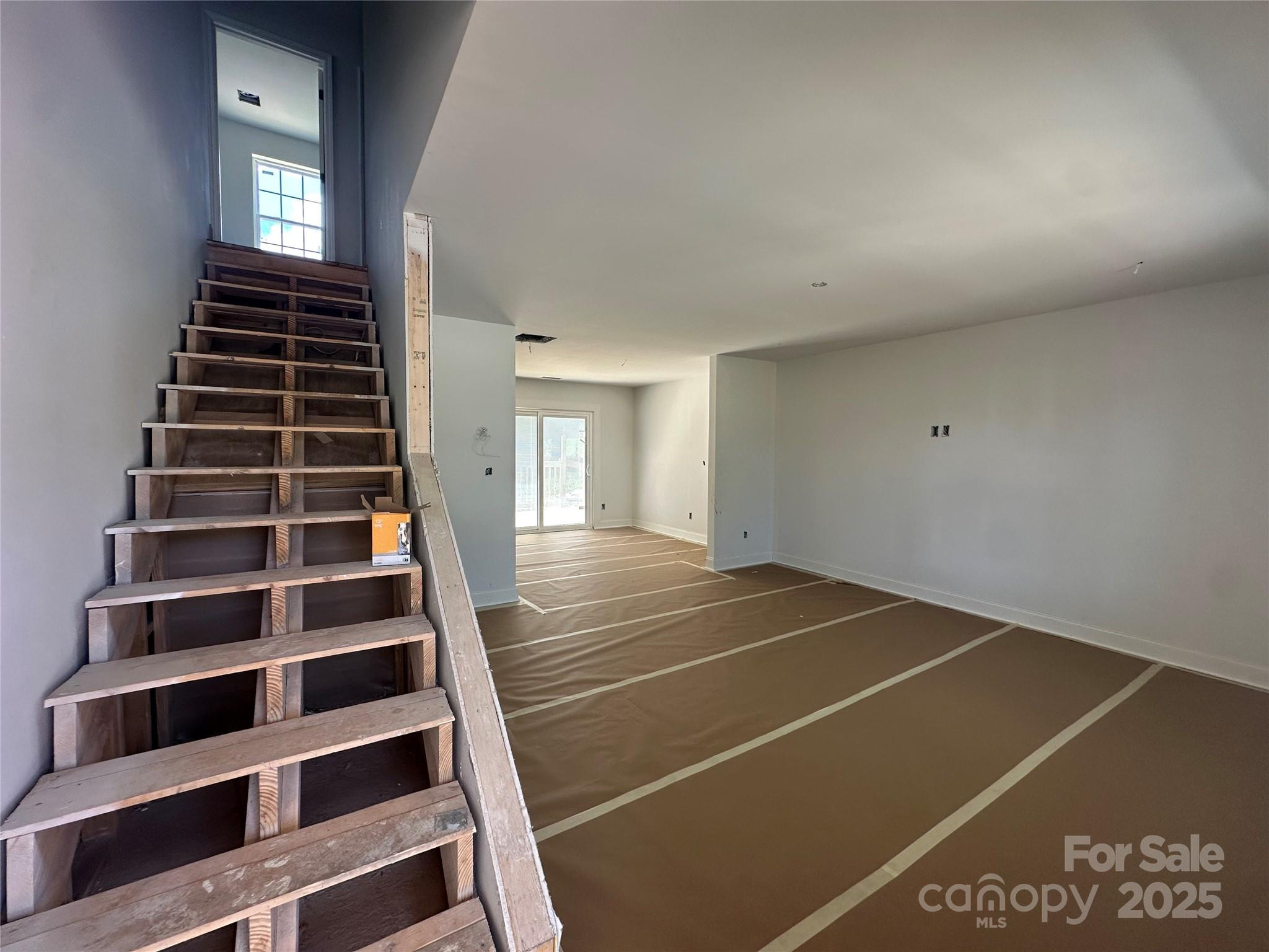 184 Maplewood Lane Property Photo 8