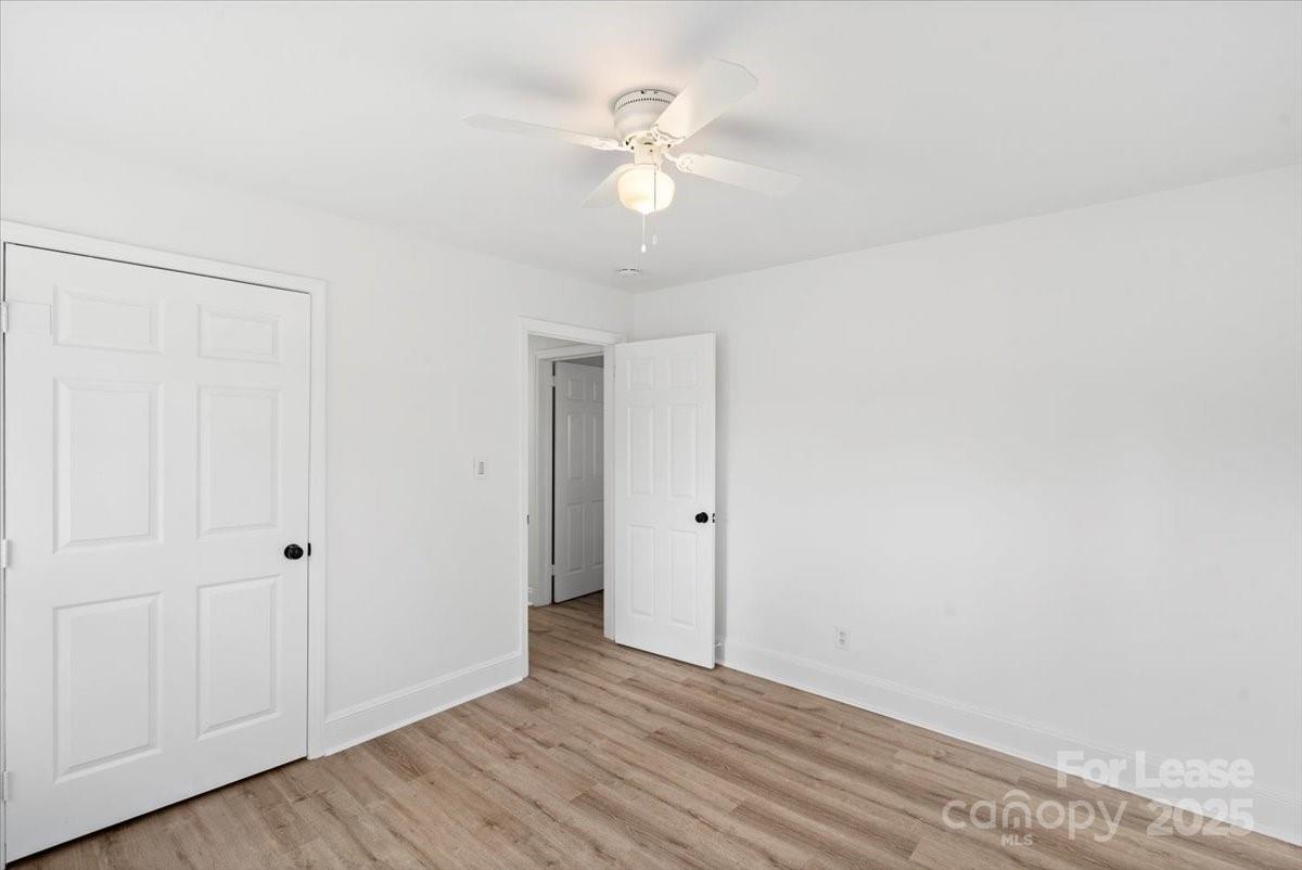 2220 Eastway Drive Property Photo 21