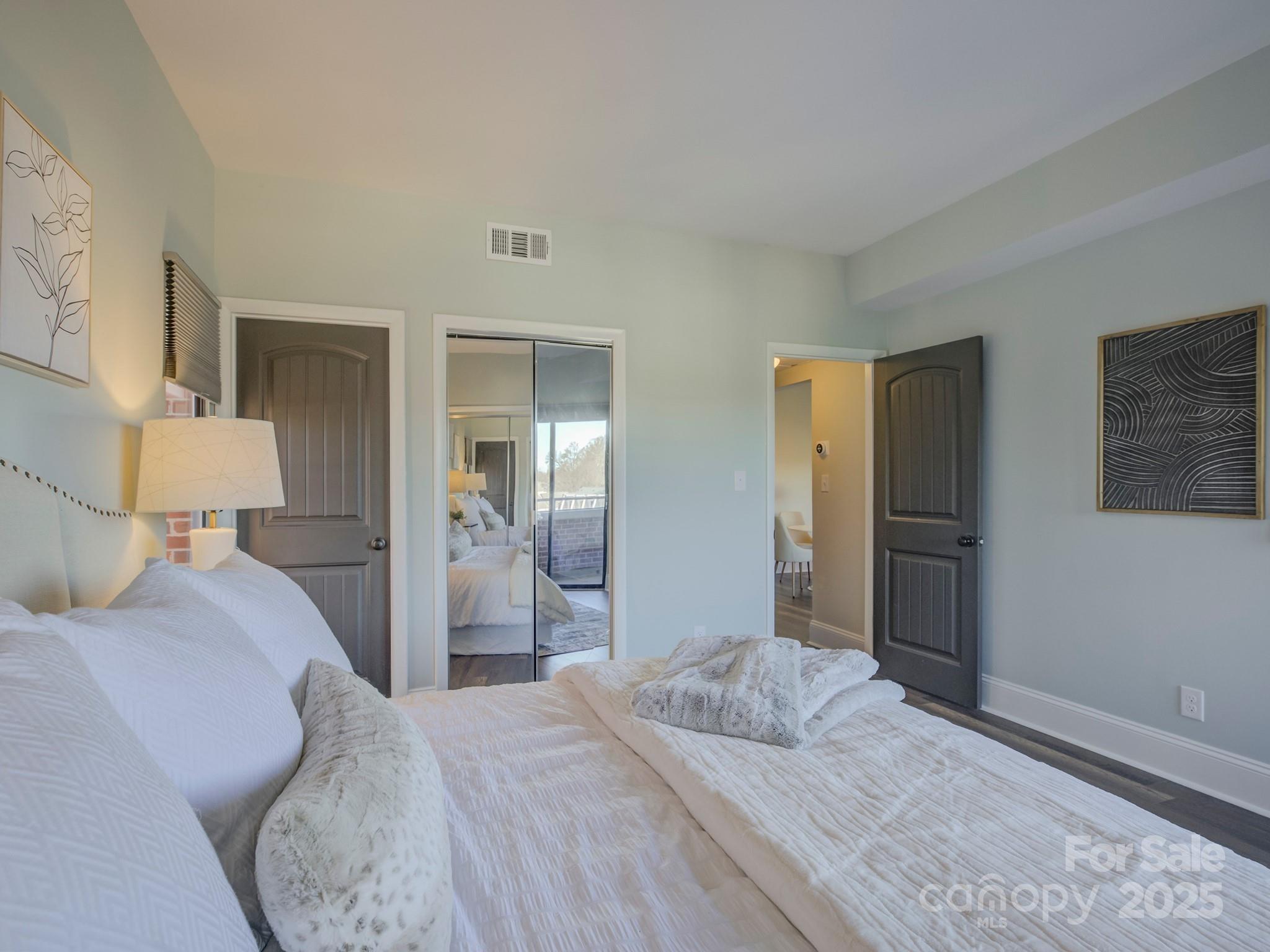 224 Poplar Street 19 Property Photo 16