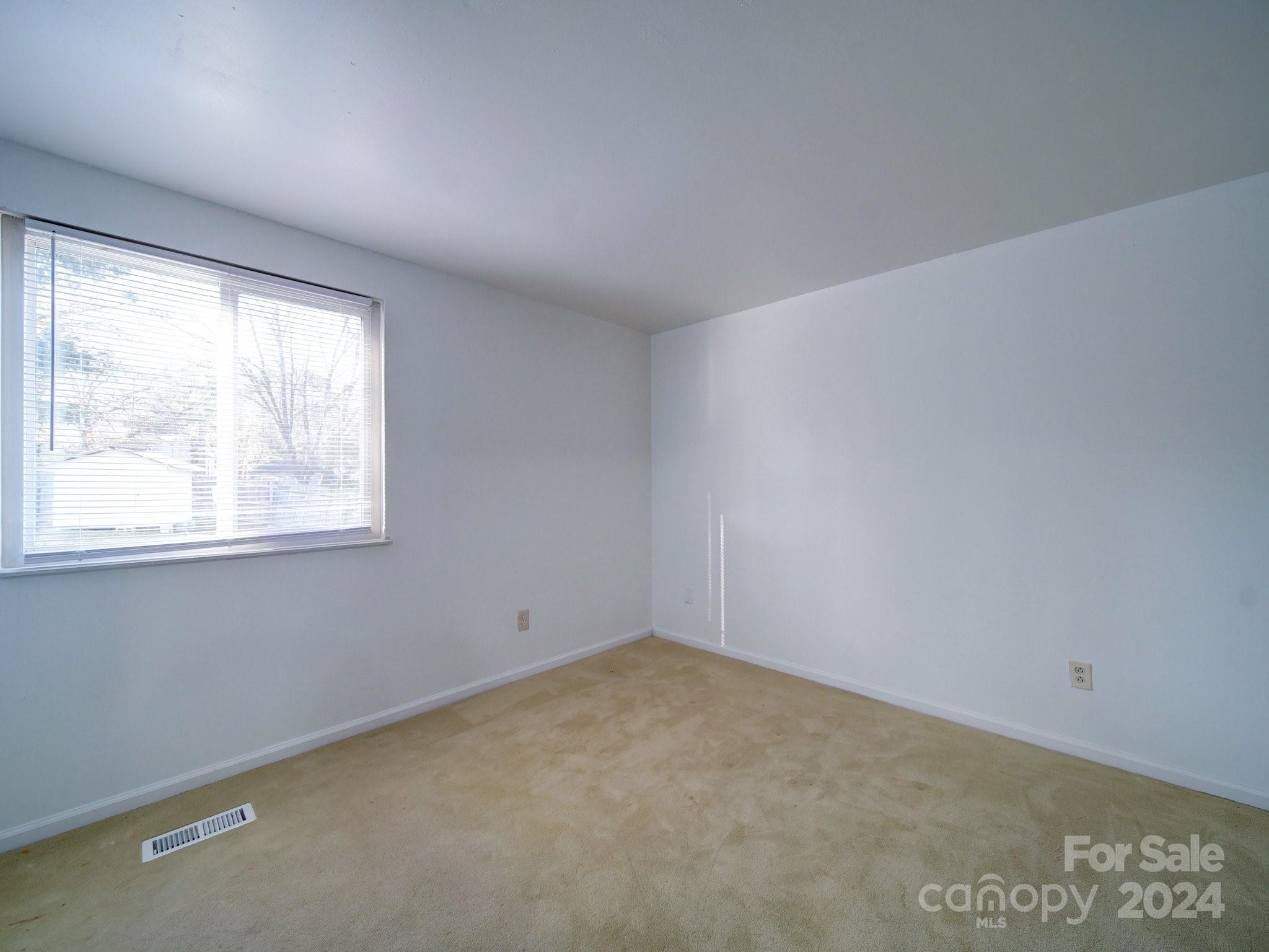 7800 Highbanks Court Property Photo 22
