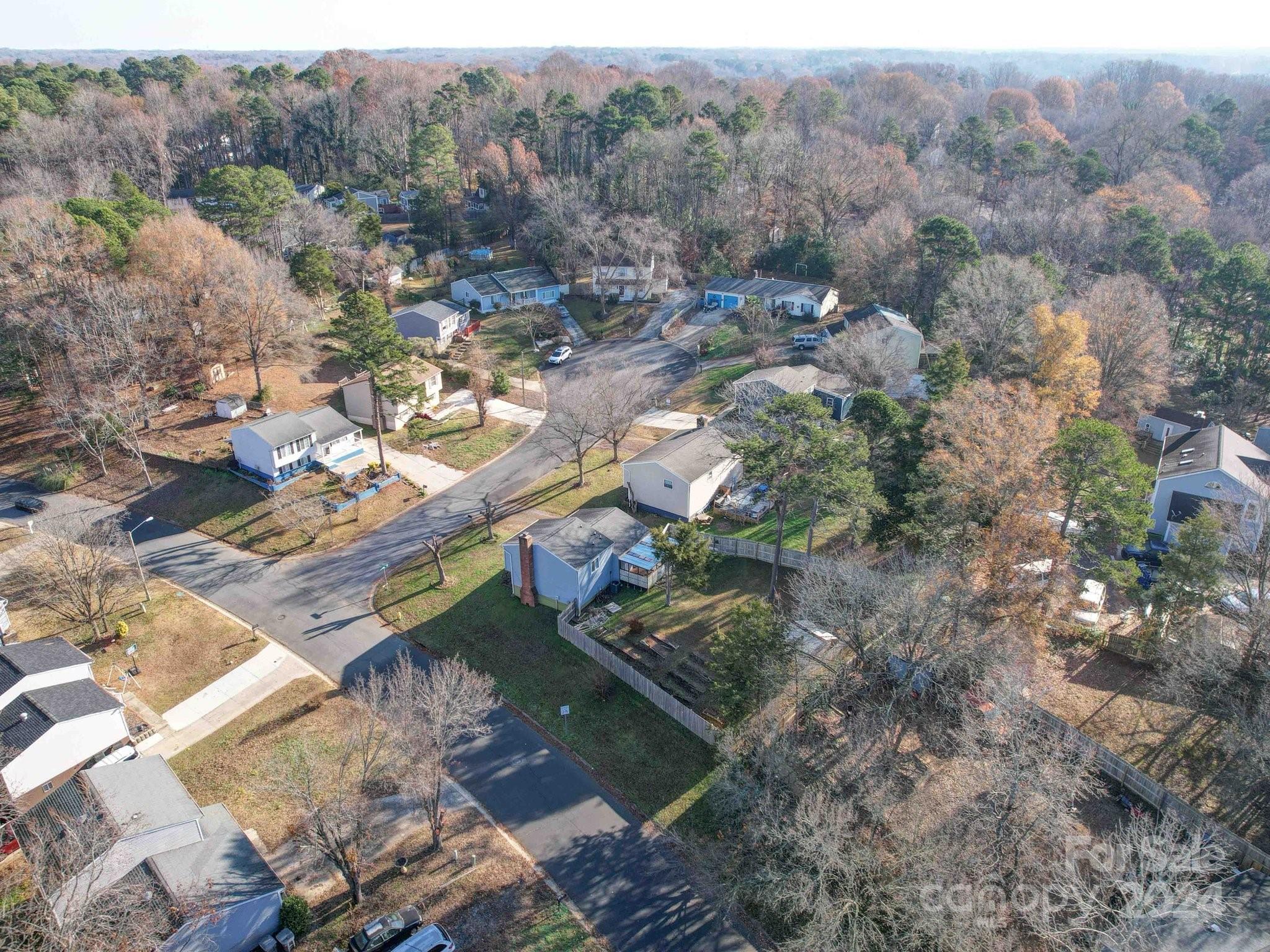 7800 Highbanks Court Property Photo 38