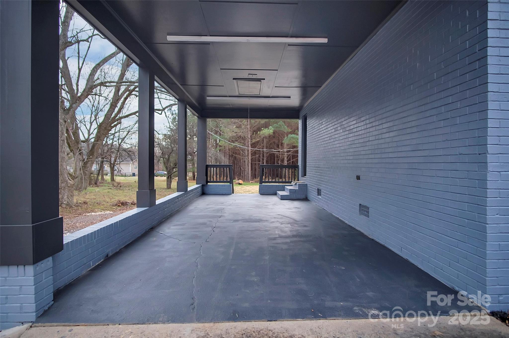 623 Oak Grove Road Property Photo 4