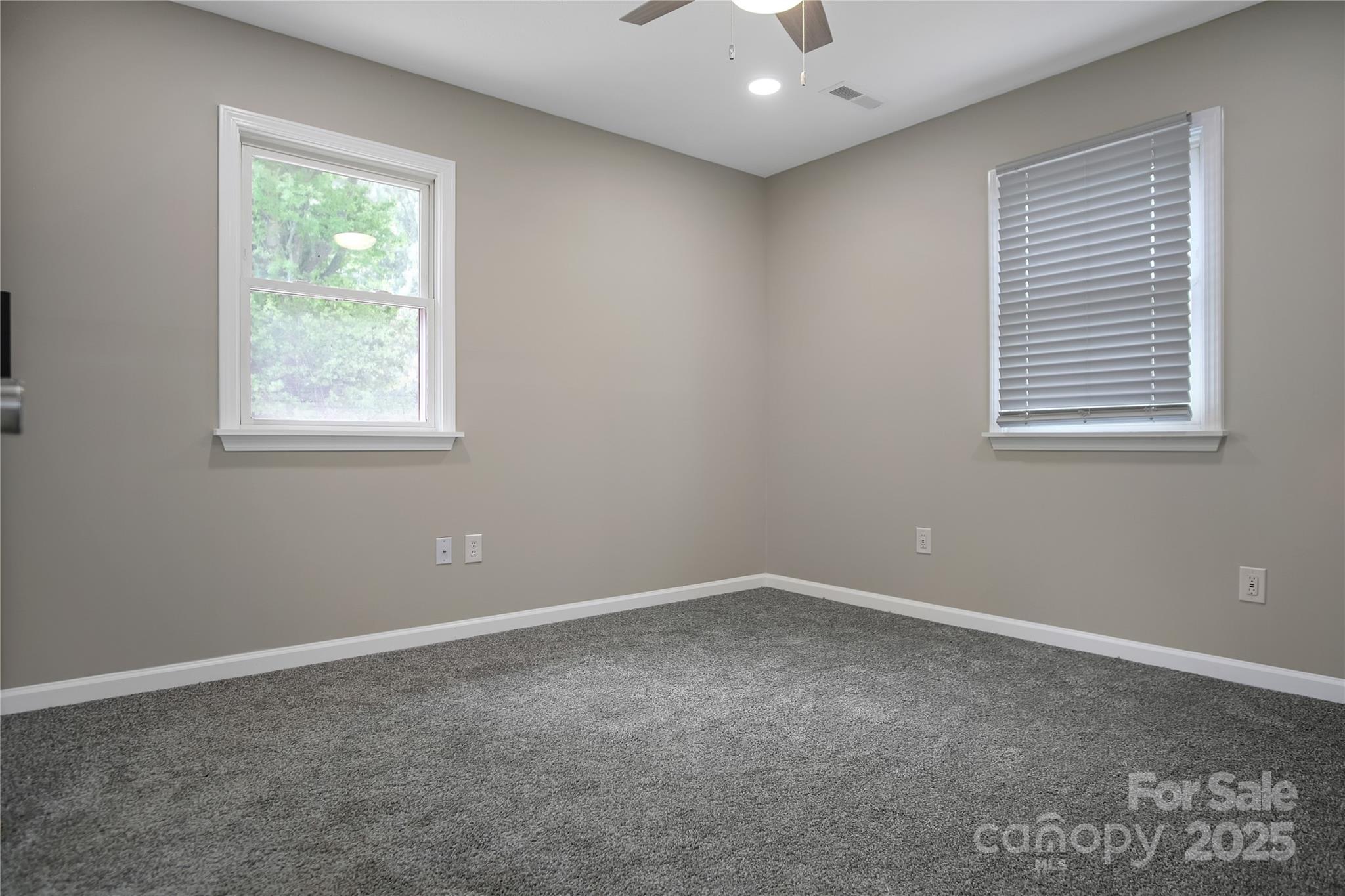 623 Oak Grove Road Property Photo 23