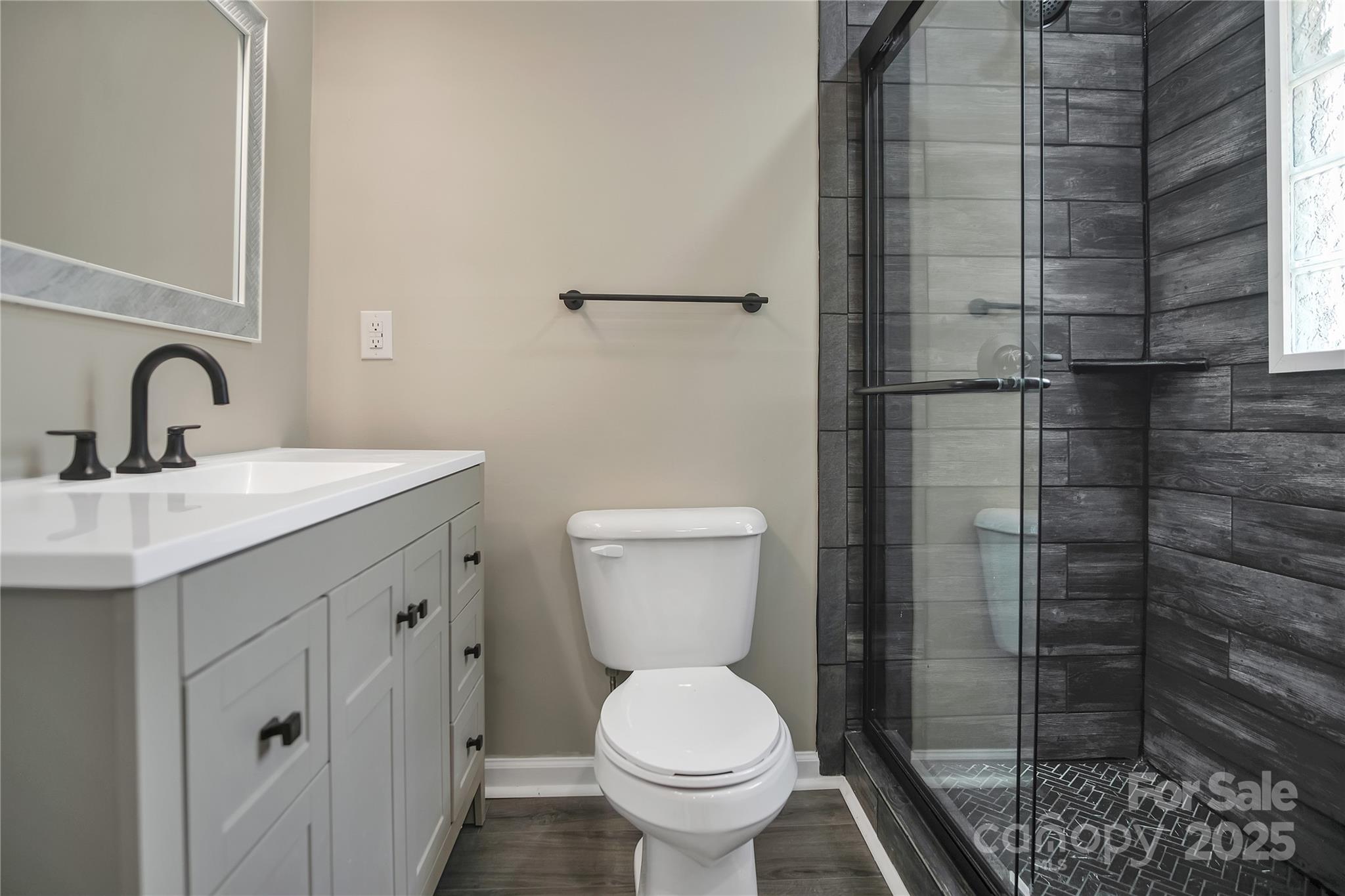 623 Oak Grove Road Property Photo 24