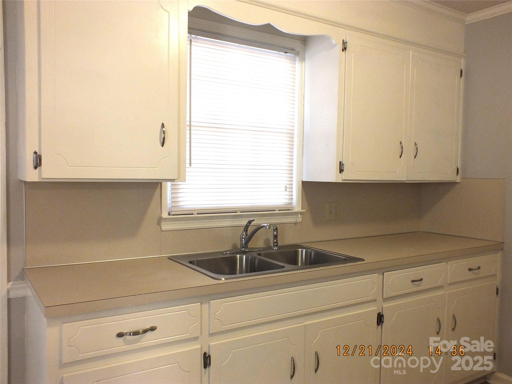1857 Williams Circle Property Photo 6
