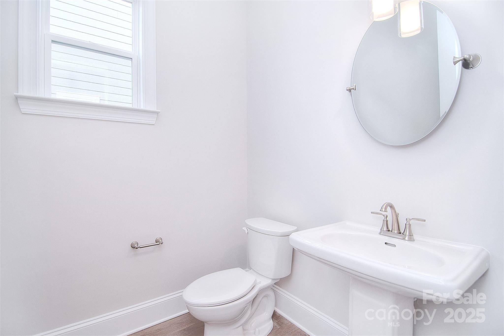 1374 Cedardale Lane 33 Property Photo 29